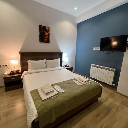 Hotel King Tom Tbilisi ภายนอก รูปภาพ