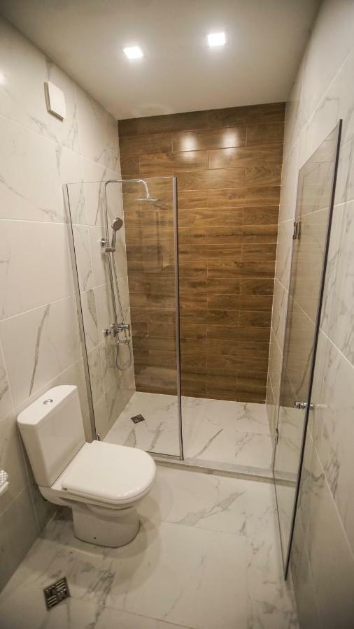 Hotel King Tom Tbilisi ภายนอก รูปภาพ